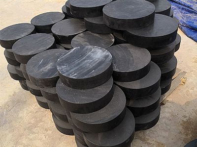 沈河区板式橡胶支座由若干层橡胶片与薄钢板经加压硫化